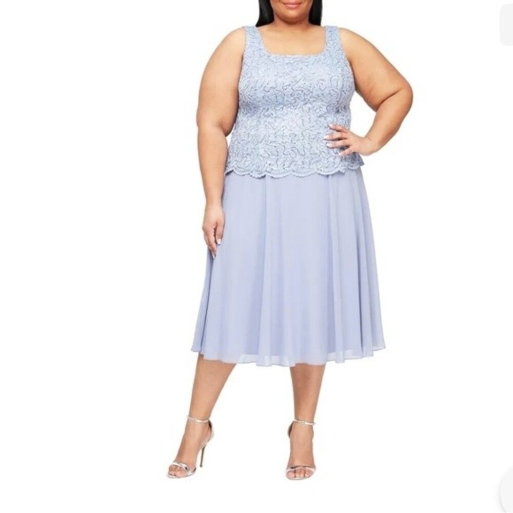 Alex Evenings Dress Plus Size 16P Lavender Lace Top Chiffon Skirt A-Line